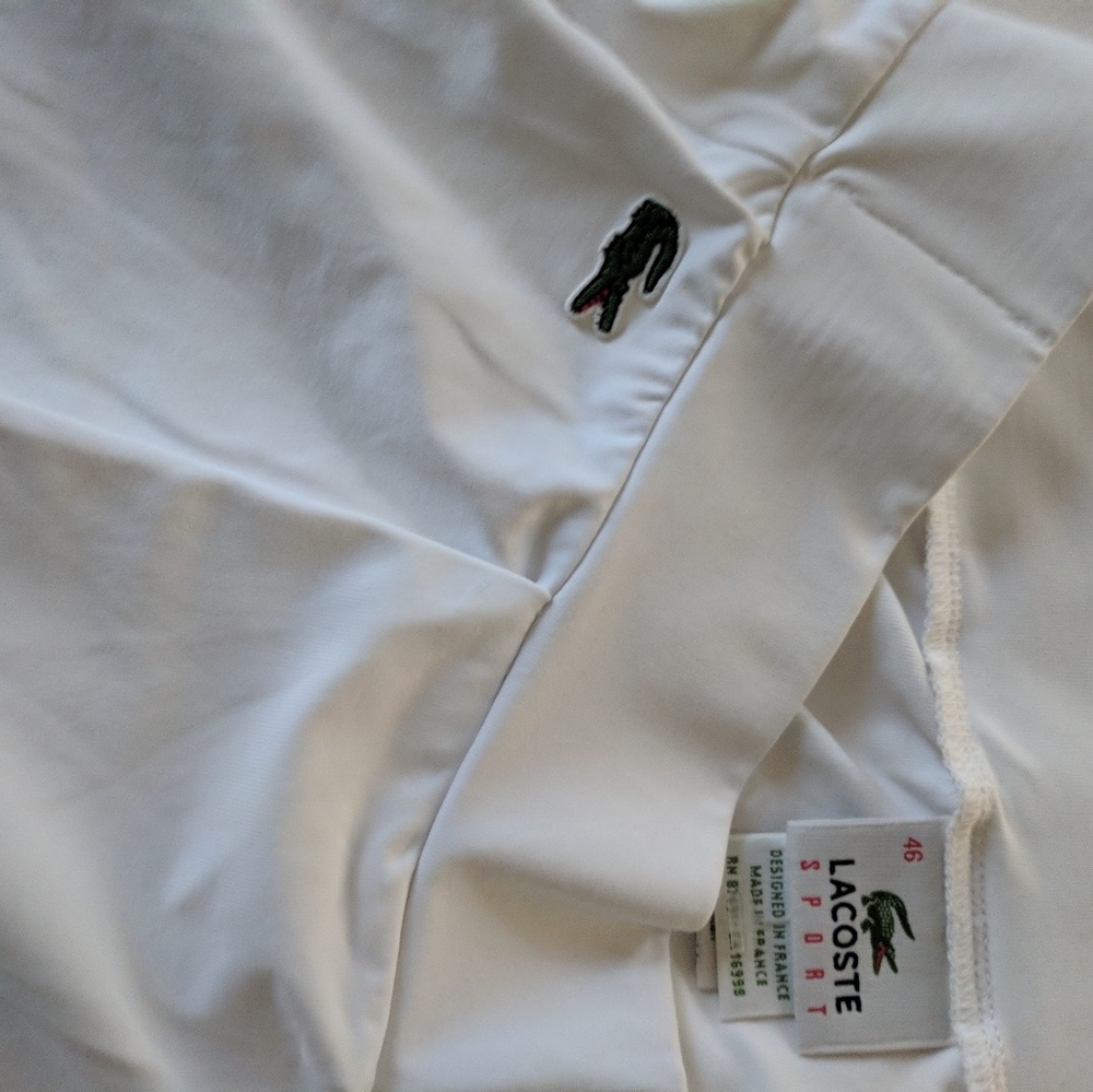 Lacoste cover up